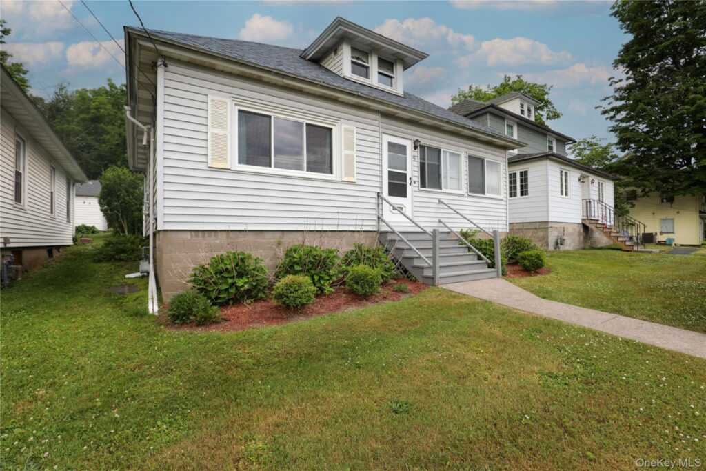 98 Hurley Avenue, Kingston, NY 12401 - Photo 2 of 21
