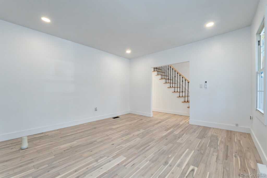 110 Greenkill Avenue, Kingston, NY 12401 - Photo 10 of 42