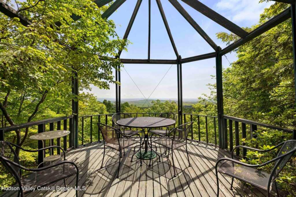 639 Saugerties Road, Woodstock, NY 12498 - Photo 16 of 50