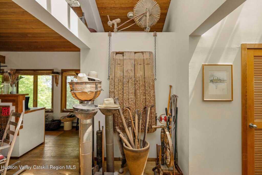 639 Saugerties Road, Woodstock, NY 12498 - Photo 19 of 50