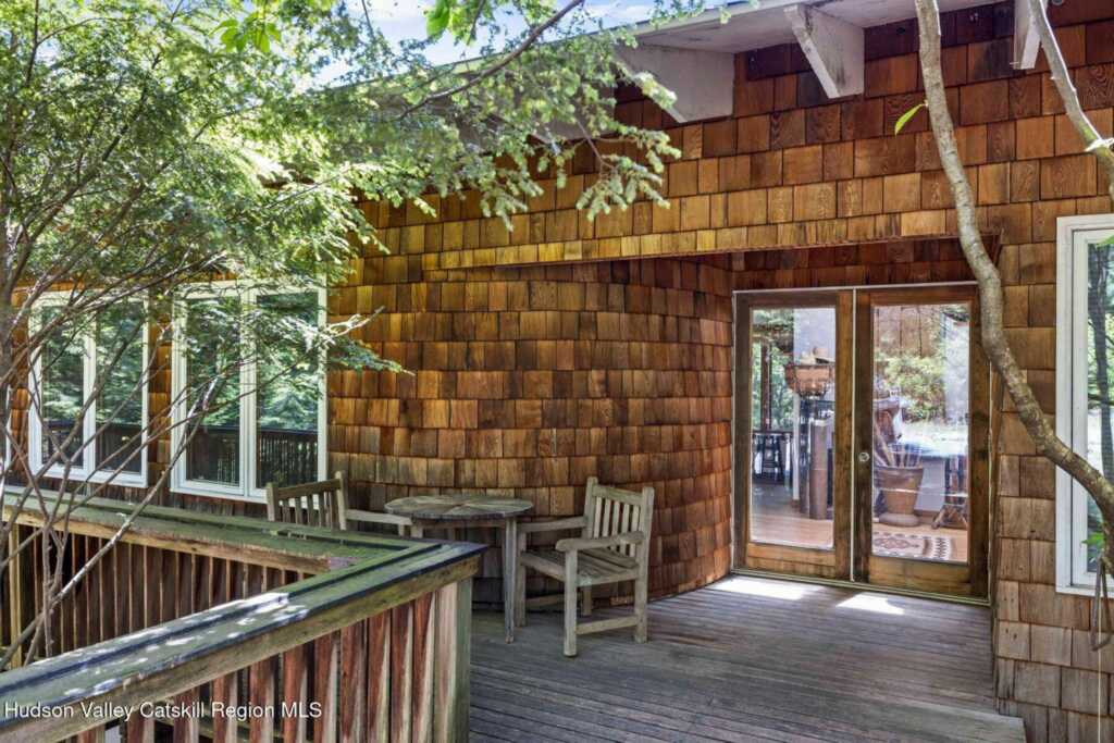 639 Saugerties Road, Woodstock, NY 12498 - Photo 3 of 50