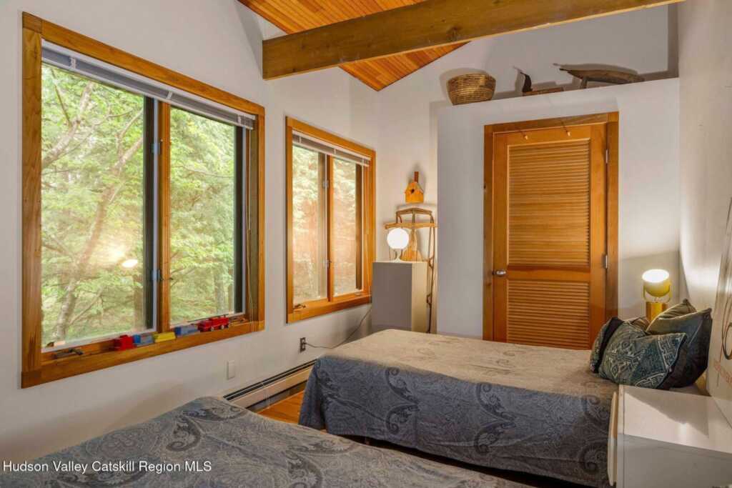 639 Saugerties Road, Woodstock, NY 12498 - Photo 37 of 50