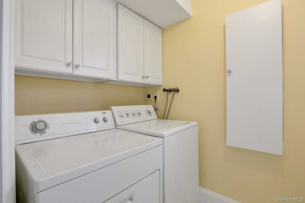 411 Albany Avenue, Unit #2, Kingston, NY 12401 - Photo 4 of 16