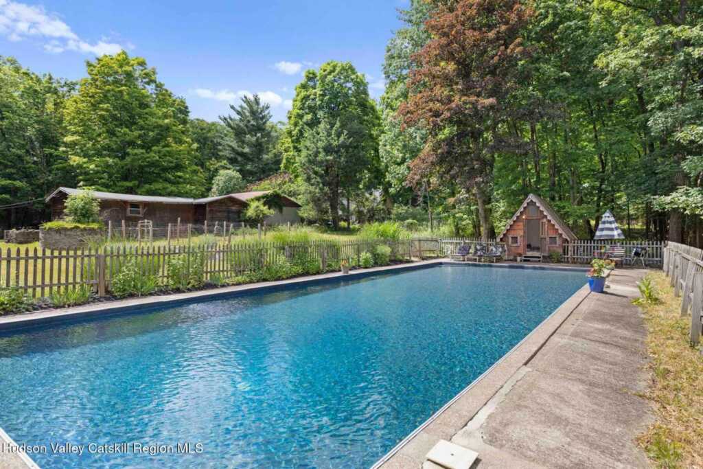 60 Boggs Hill Road, Woodstock, NY 12498 - Photo 6 of 50