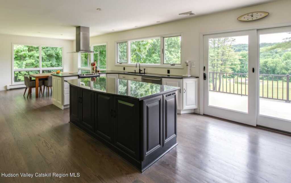 242 Milan Hollow Road, Rhinebeck, NY 12572 - Photo 14 of 48