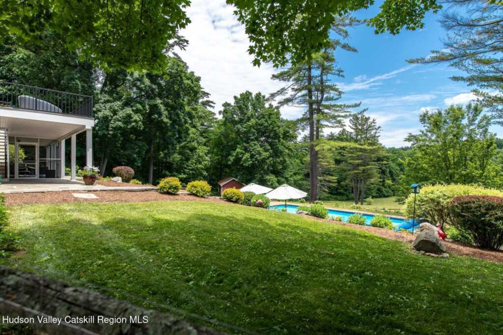 242 Milan Hollow Road, Rhinebeck, NY 12572 - Photo 38 of 48
