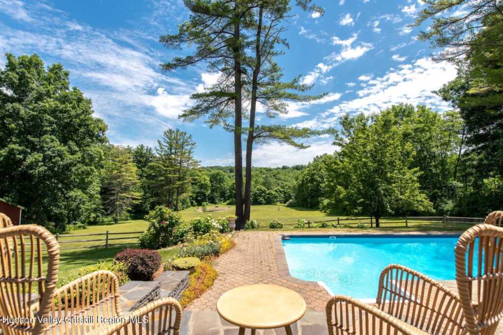 242 Milan Hollow Road, Rhinebeck, NY 12572 - Photo 40 of 48