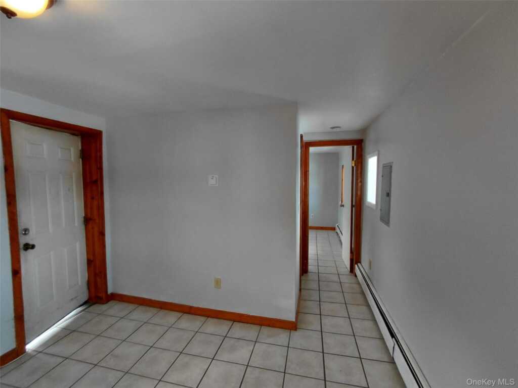 2095 Ulster Avenue, Unit #9, Kingston, NY 12449 - Photo 3 of 6