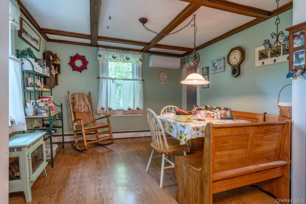 542 Blue Mountain Road, Saugerties, NY 12477 - Photo 18 of 44