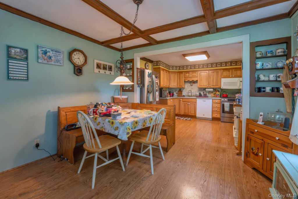 542 Blue Mountain Road, Saugerties, NY 12477 - Photo 19 of 44