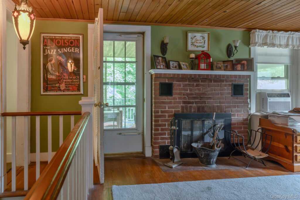 542 Blue Mountain Road, Saugerties, NY 12477 - Photo 30 of 44