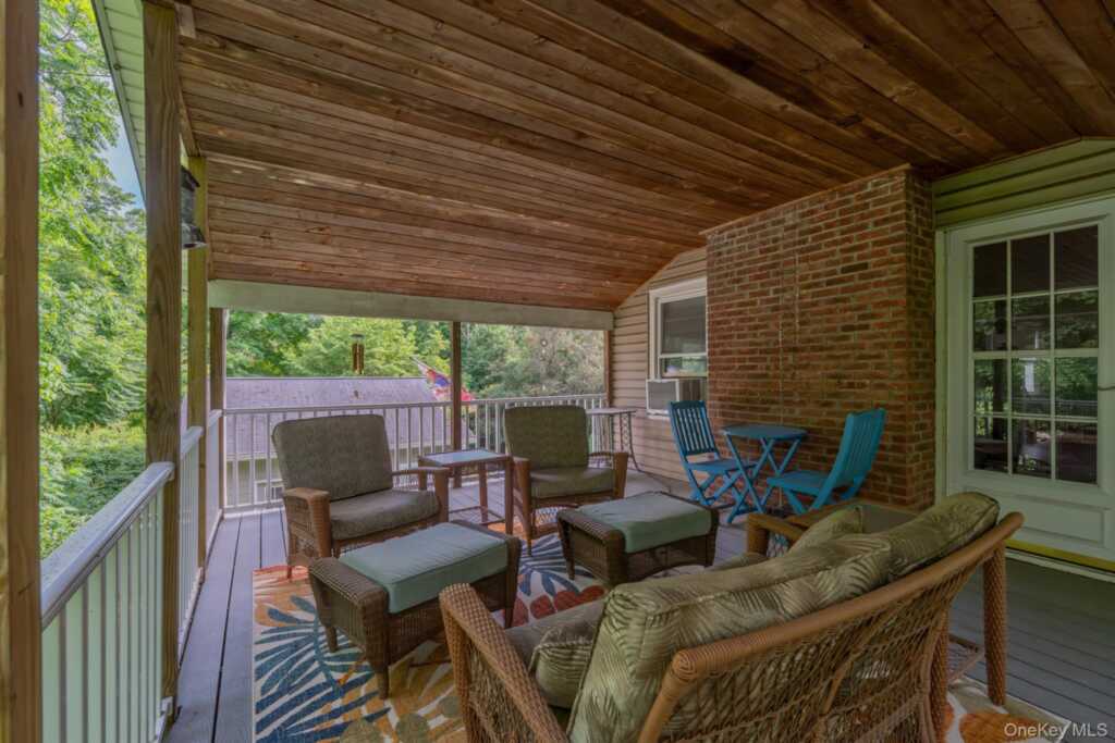 542 Blue Mountain Road, Saugerties, NY 12477 - Photo 33 of 44