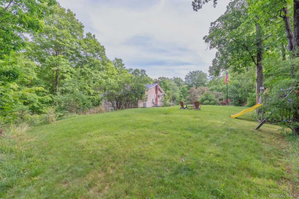 542 Blue Mountain Road, Saugerties, NY 12477 - Photo 41 of 44