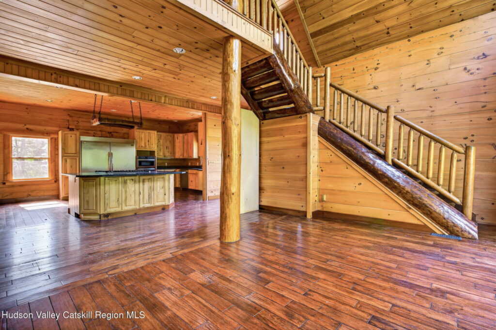 1355 New York 212, Saugerties, NY 12477 - Photo 14 of 33