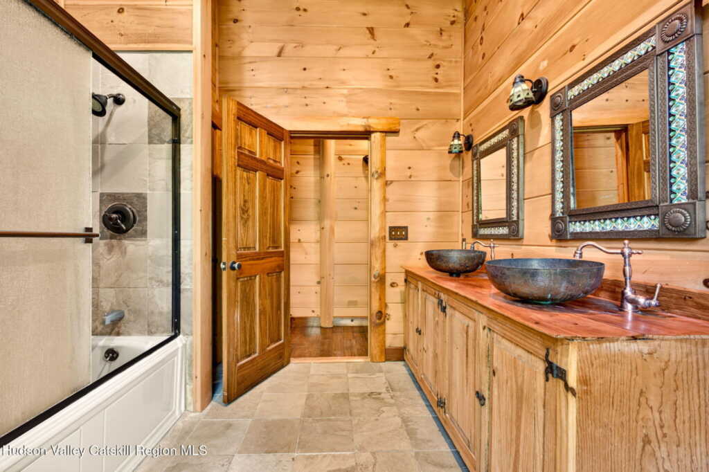 1355 New York 212, Saugerties, NY 12477 - Photo 19 of 33