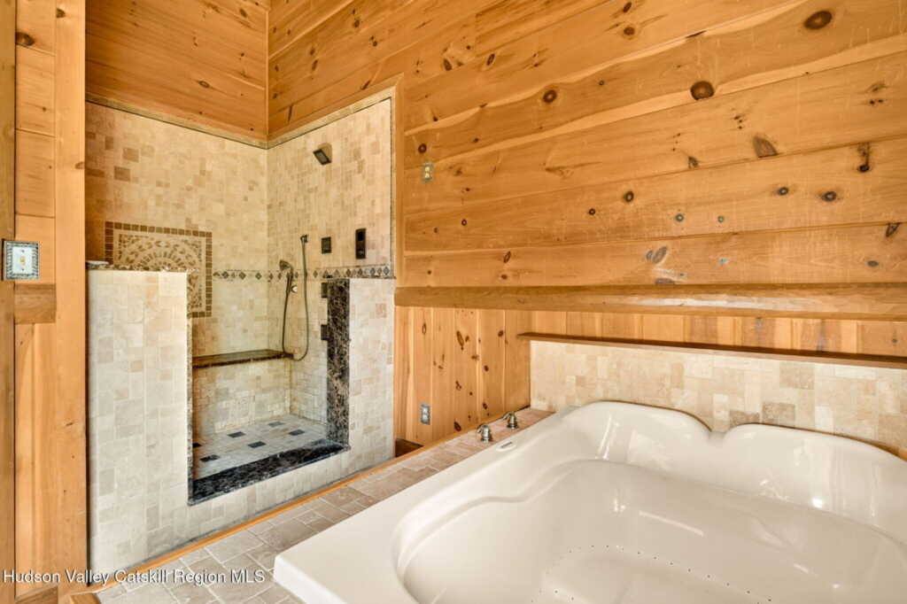 1355 New York 212, Saugerties, NY 12477 - Photo 23 of 33