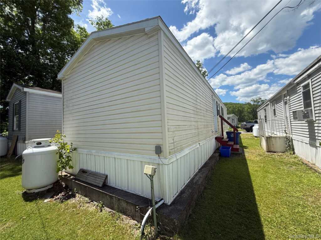 701 Sawkill Road, Unit #9, Kingston, NY 12401 - Photo 3 of 3