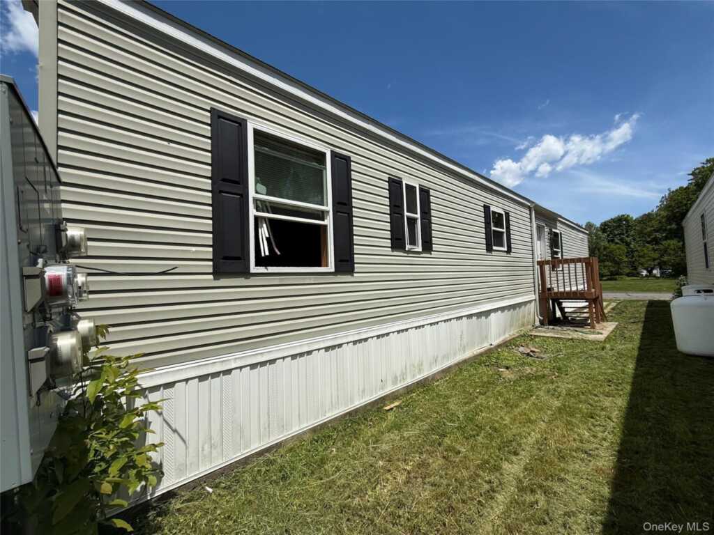 701 Sawkill Road, Unit #14, Kingston, NY 12401