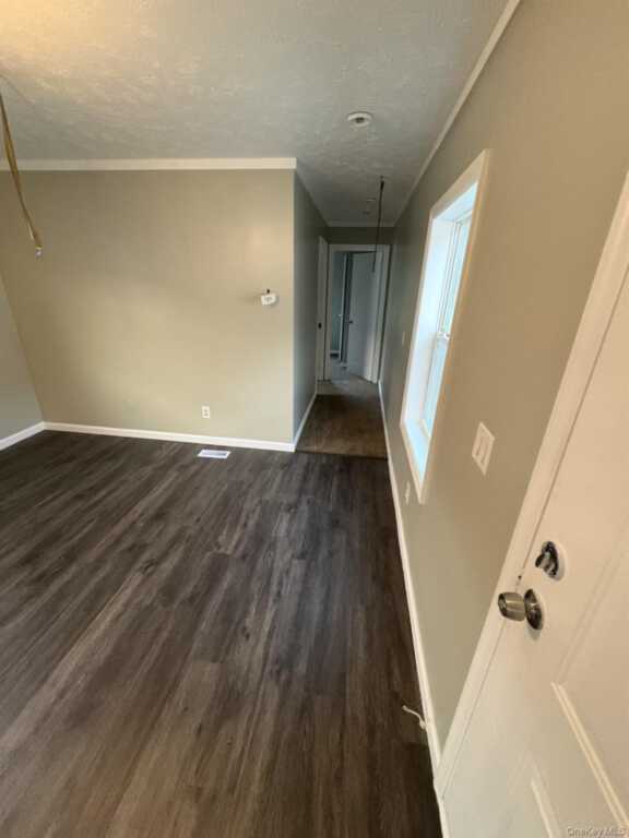 701 Sawkill Road, Unit #14, Kingston, NY 12401 - Photo 11 of 12