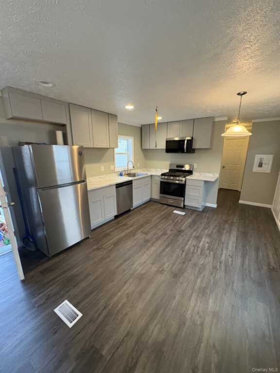 701 Sawkill Road, Unit #14, Kingston, NY 12401 - Photo 5 of 12