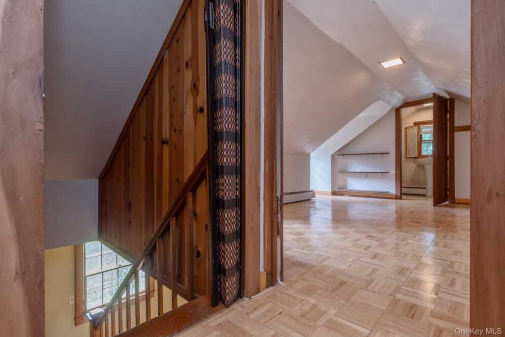8 Carroll Street, Rosendale, NY 12486 - Photo 23 of 41