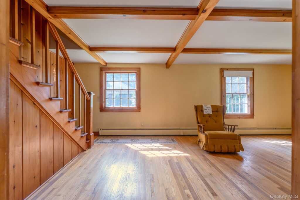 8 Carroll Street, Rosendale, NY 12486 - Photo 7 of 41