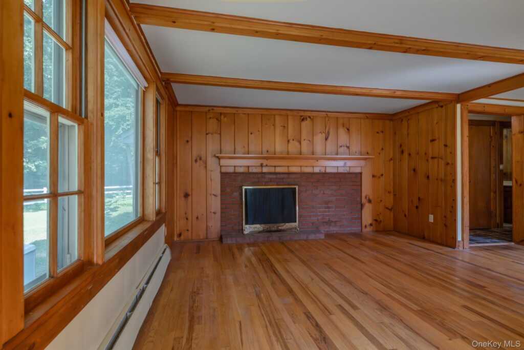 8 Carroll Street, Rosendale, NY 12486 - Photo 8 of 41