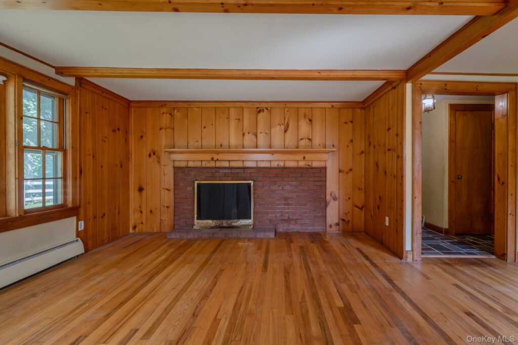 8 Carroll Street, Rosendale, NY 12486 - Photo 9 of 41