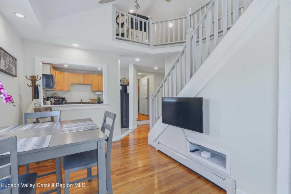 28 Railroad Avenue, Saugerties, NY 12477 - Photo 20 of 40