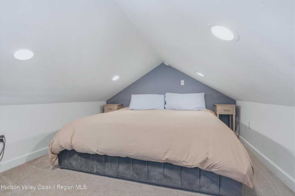 28 Railroad Avenue, Saugerties, NY 12477 - Photo 29 of 40
