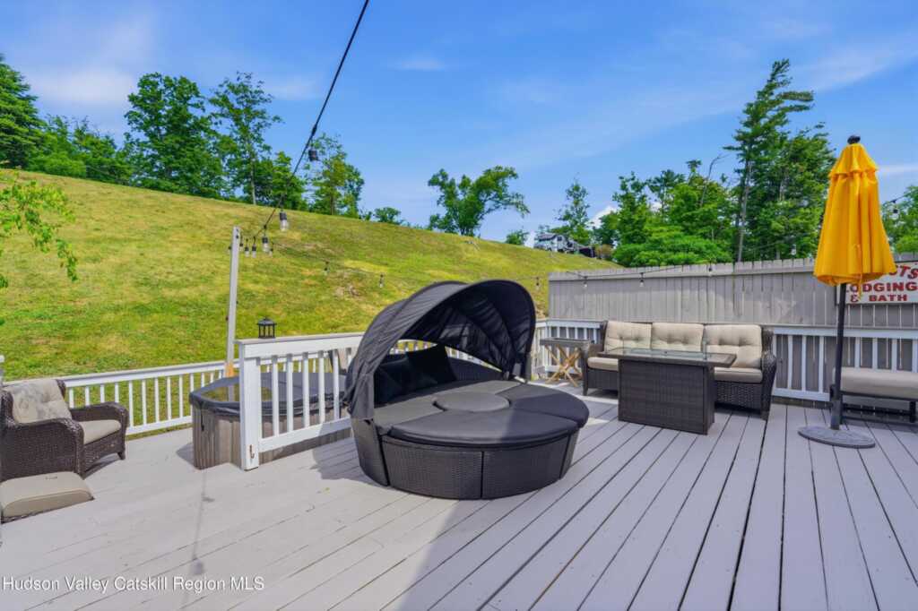 28 Railroad Avenue, Saugerties, NY 12477 - Photo 31 of 40