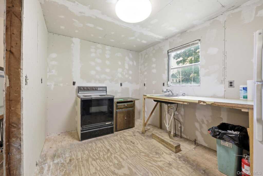 43 Church Street, New Paltz, NY 12561 - Photo 8 of 23