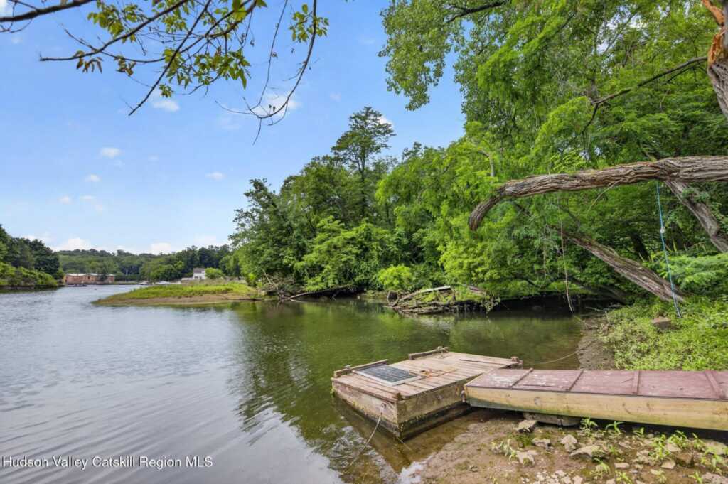 2 Cantines Island Lane, Saugerties, NY 12477 - Photo 29 of 33