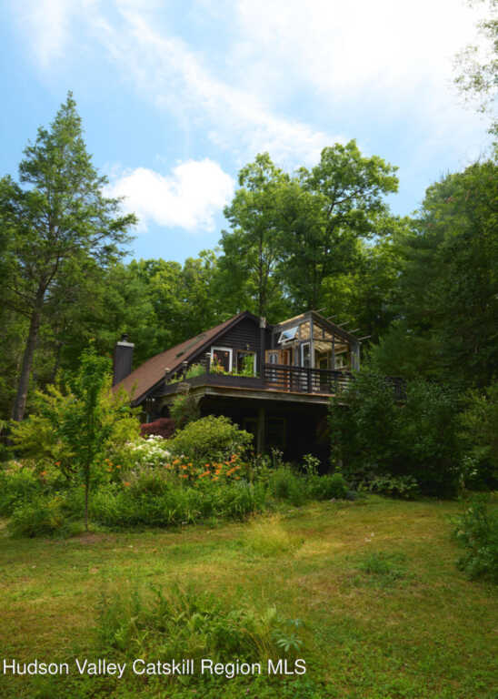 323 Beaverkill Road, Kingston, NY 12401 - Photo 8 of 32