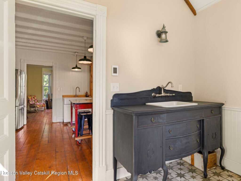 3506 Main St, Stone Ridge, NY 12484 - Photo 27 of 50
