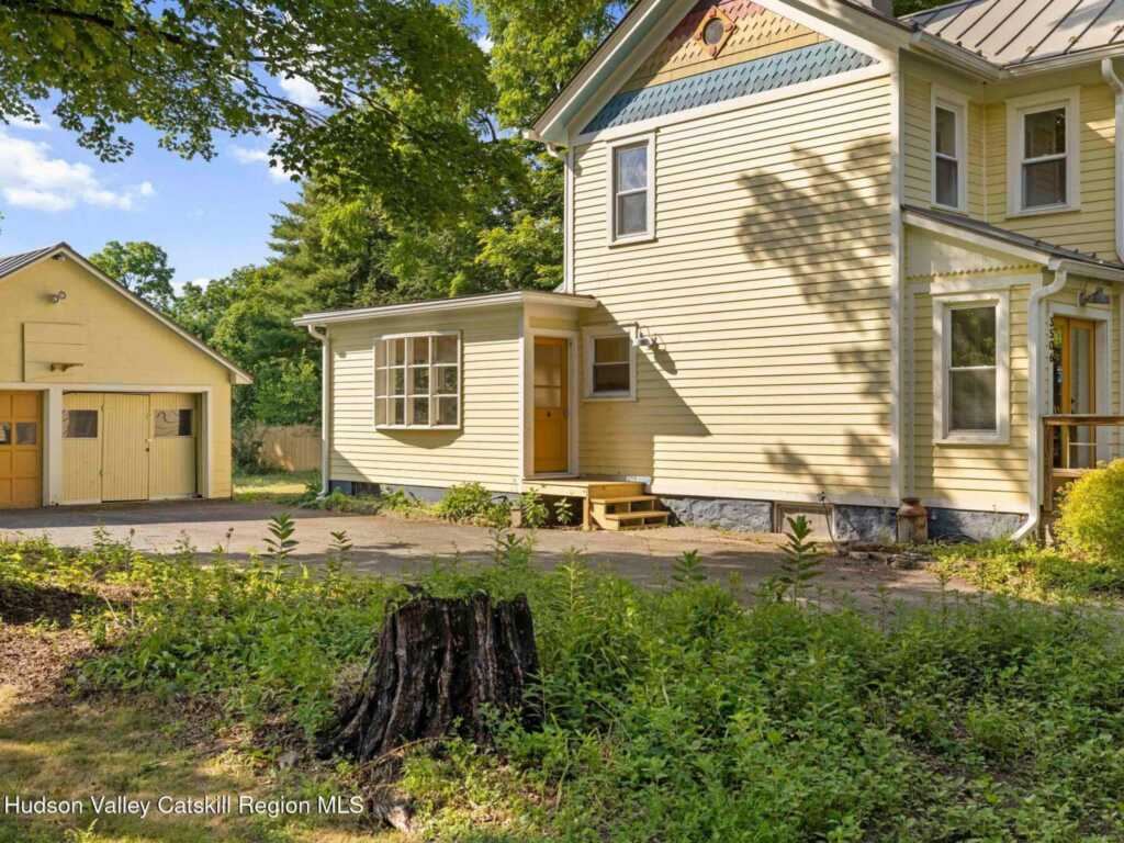3506 Main St, Stone Ridge, NY 12484 - Photo 3 of 50