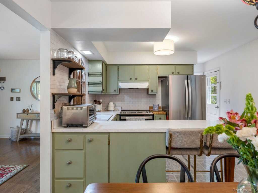 30 Prospect Street, New Paltz, NY 12561 - Photo 4 of 44