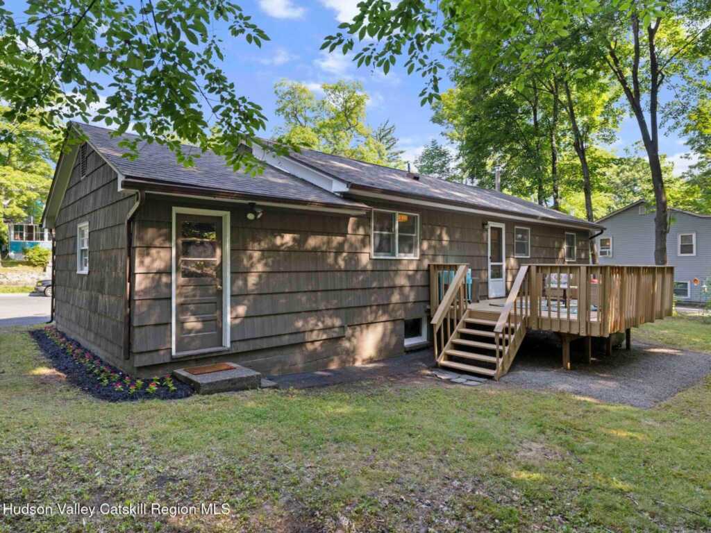 30 Prospect Street, New Paltz, NY 12561 - Photo 35 of 43