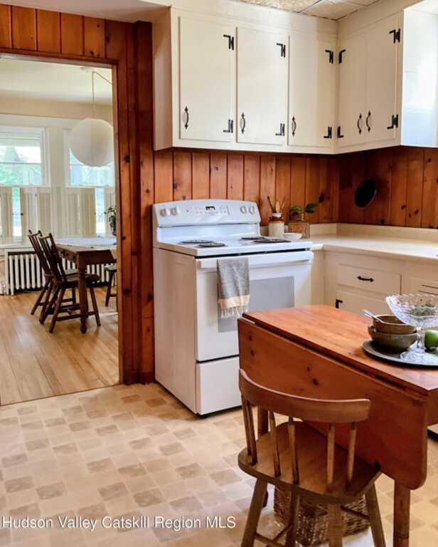 11 Manheim Boulevard, New Paltz, NY 12561 - Photo 12 of 50