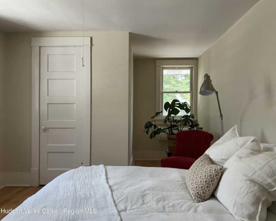 11 Manheim Boulevard, New Paltz, NY 12561 - Photo 35 of 50