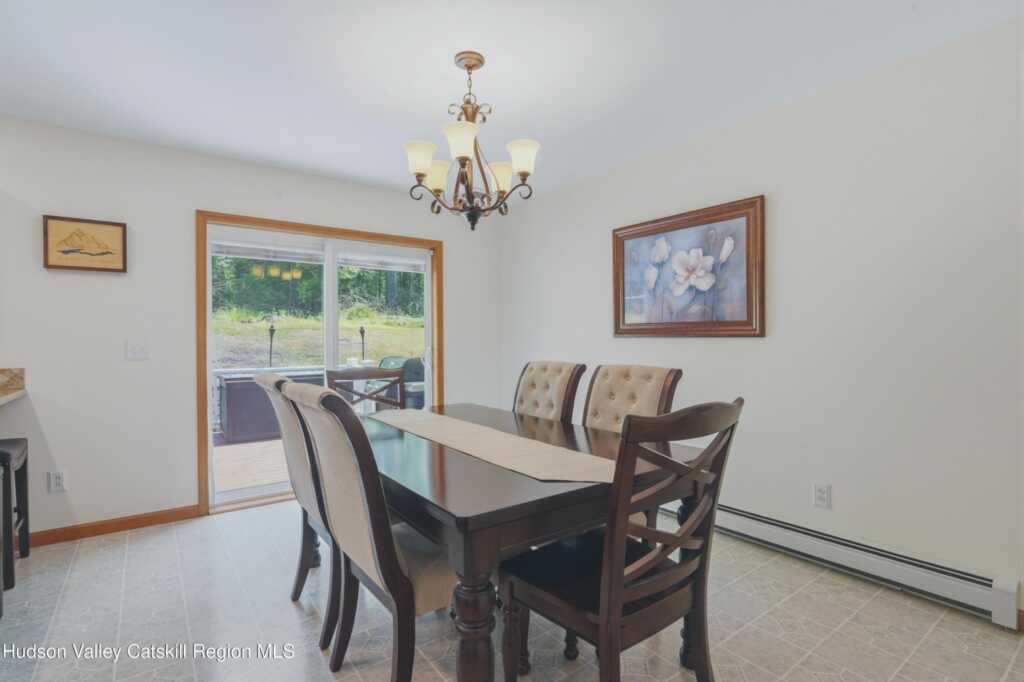 588 Linderman Avenue, Kingston, NY 12401 - Photo 11 of 45