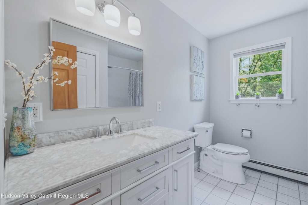 588 Linderman Avenue, Kingston, NY 12401 - Photo 21 of 45