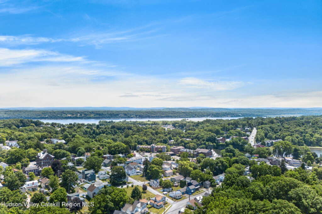 101 Bridge Street, Saugerties, NY 12477 - Photo 25 of 28
