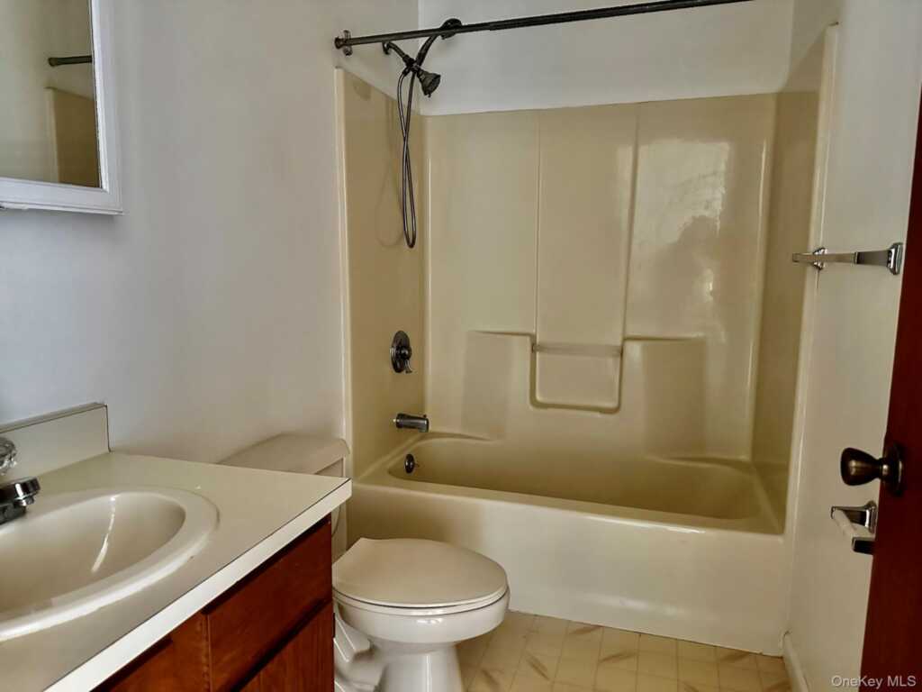 376 Route 32, Unit #1, New Paltz, NY 12561 - Photo 14 of 16