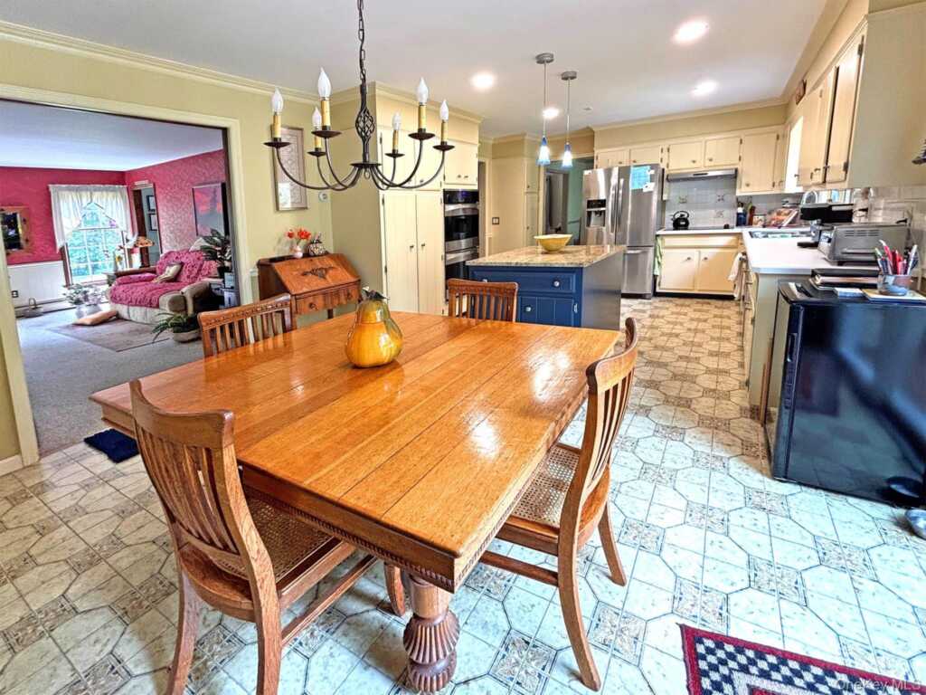 24 Ryan Drive, Hurley, NY 12491 - Photo 15 of 47