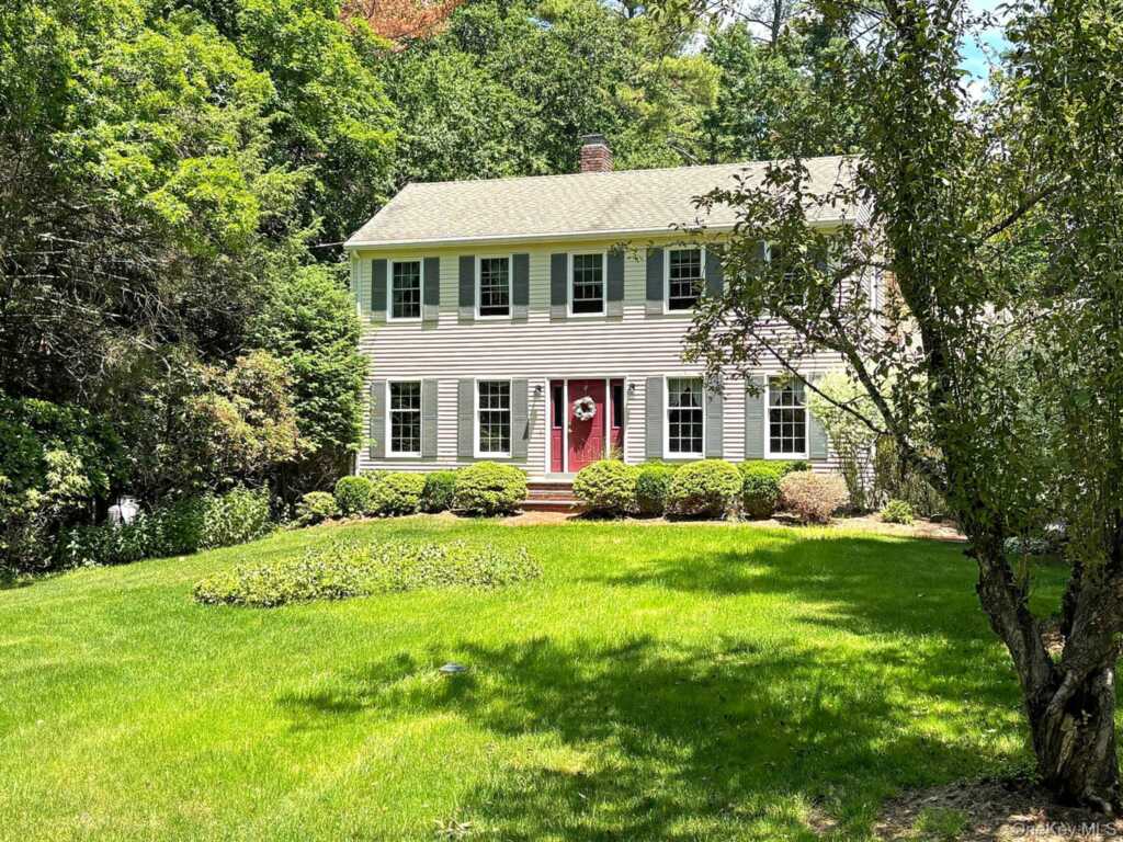 24 Ryan Drive, Hurley, NY 12491 - Photo 2 of 47