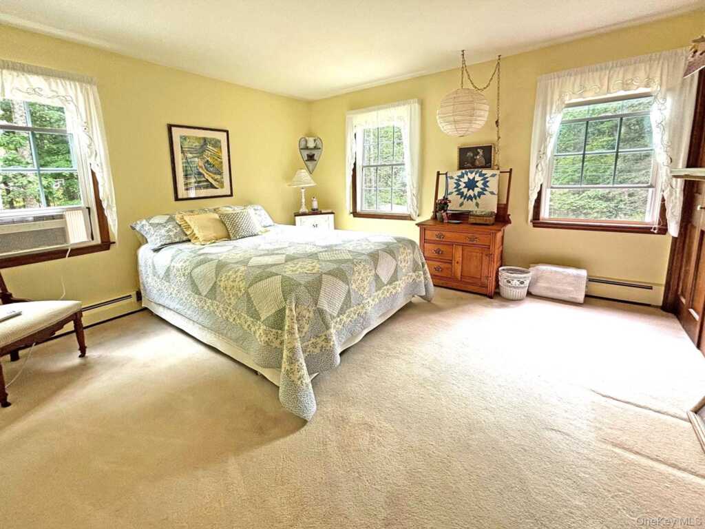 24 Ryan Drive, Hurley, NY 12491 - Photo 30 of 47