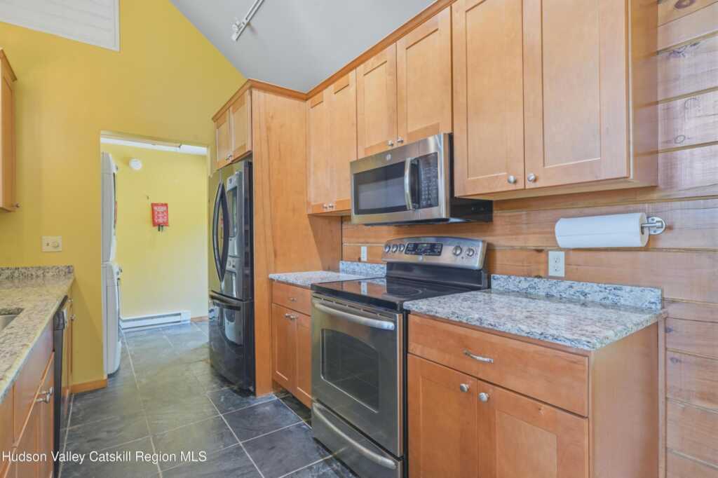 22 Deer Haven Drive, Rosendale, NY 12472 - Photo 13 of 39