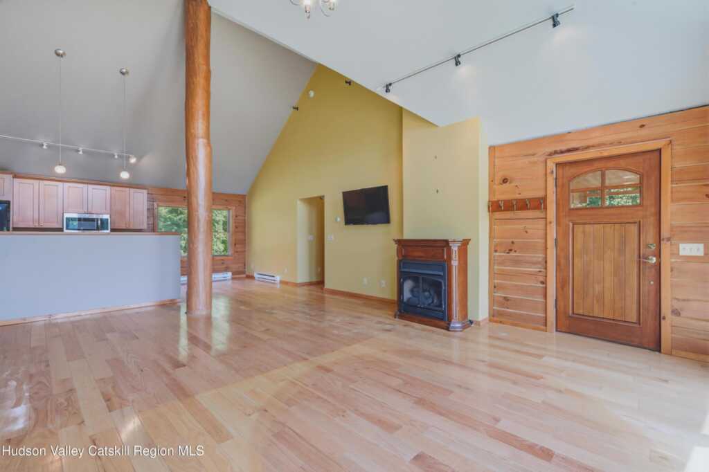 22 Deer Haven Drive, Rosendale, NY 12472 - Photo 9 of 39