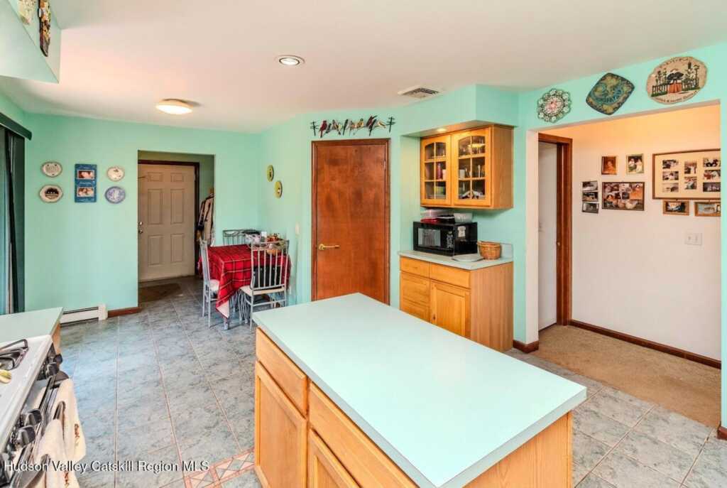31 Josephs Drive, Saugerties, NY 12477 - Photo 13 of 32